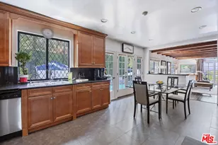 19540 Wells Dr, Los Angeles, CA 91356 - Photo 11
