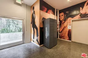 751 N Fairfax Ave, Los Angeles, CA 90046 - Photo 23