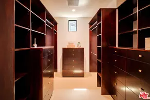 605 Erskine Dr, Los Angeles, CA 90272 - Photo 25