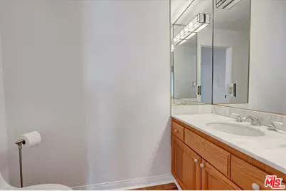 1140 Alta Loma Rd #303, West Hollywood, CA 90069 - Photo 17