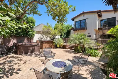 1136 Harvard St, Santa Monica, CA 90403 - Photo 33