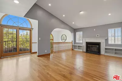 1136 Harvard St, Santa Monica, CA 90403 - Photo 17