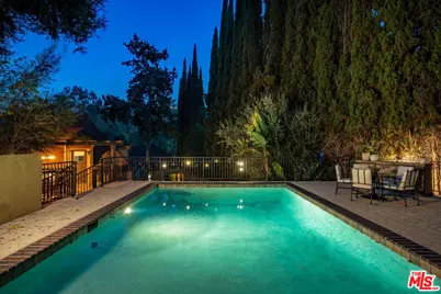 3225 Oakshire Dr, Los Angeles, CA 90068 - Photo 67