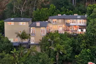 9430 Readcrest Dr, Beverly Hills, CA 90210 - Photo 1