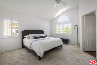 26611 Marigold Ct, Calabasas, CA 91302 - Photo 29