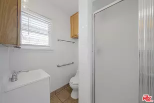 4231 S Centinela Ave, Los Angeles, CA 90066 - Photo 19