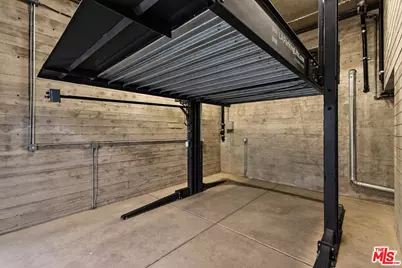 1035 N Vista St, West Hollywood, CA 90046 - Photo 39