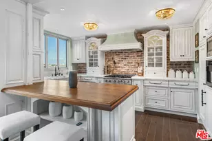 17366 W Sunset Blvd, Los Angeles, CA 90272 - Photo 1