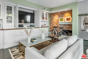 17366 W Sunset Blvd, Los Angeles, CA 90272 - Photo 7