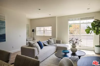 628 Seabright Cir, Costa Mesa, CA 92627 - Photo 11