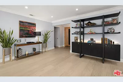 8142 Amor Rd, Los Angeles, CA 90046 - Photo 5
