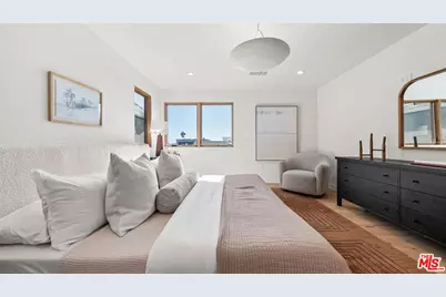 3452 Moore St, Los Angeles, CA 90066 - Photo 17