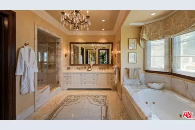 10 Beverly Ridge Ter, Beverly Hills, CA 90210 - Photo 25