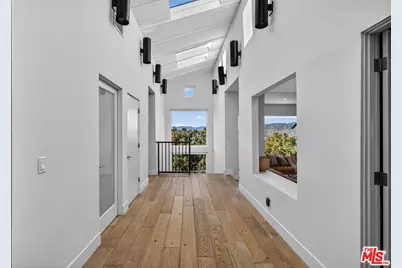 3457 Primera Ave, Los Angeles, CA 90068 - Photo 7