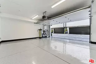 11614 Colfax Mdw Ln, Studio City, CA 91604 - Photo 37