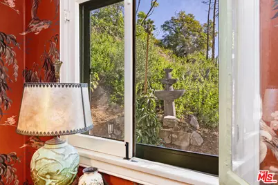 1224 Oberlin Dr, Glendale, CA 91205 - Photo 29