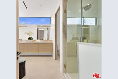 2031 Glyndon Ave, Venice, CA 90291 - Photo 37