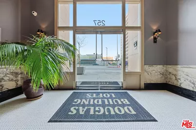 257 S Spring St #2M, Los Angeles, CA 90012 - Photo 9