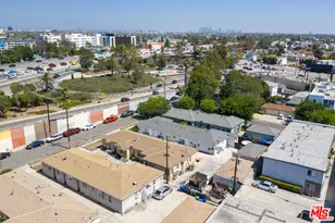 8612 Beverlywood St, Los Angeles, CA 90034 - Photo 19