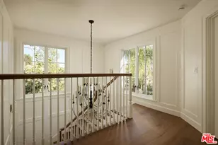 31 Oakmont Dr, Los Angeles, CA 90049 - Photo 19