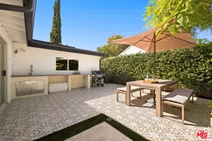 7442 Capps Ave, Los Angeles, CA 91335 - Photo 39