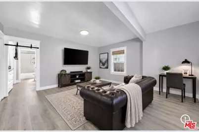 224 W 84th St, Los Angeles, CA 90003 - Photo 7