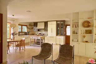 655 Angelus Pl, Venice, CA 90291 - Photo 7