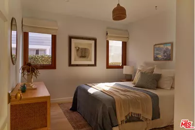 655 Angelus Pl, Venice, CA 90291 - Photo 9