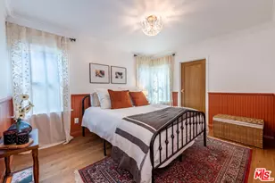 11373 Homedale St, Los Angeles, CA 90049 - Photo 27