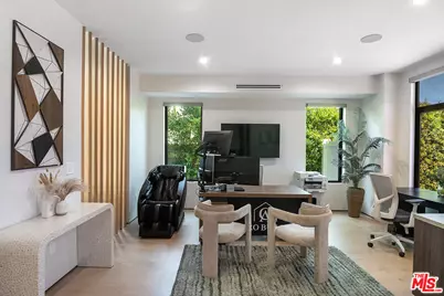 5529 Greenbush Ave, Sherman Oaks, CA 91401 - Photo 19