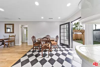 1926 Hauser Blvd, Los Angeles, CA 90016 - Photo 9