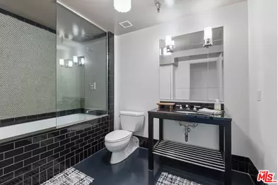 849 S Broadway #M09, Los Angeles, CA 90014 - Photo 17