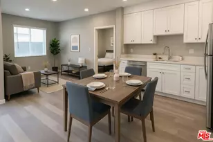 1372 W 35th Pl, Los Angeles, CA 90007 - Photo 7
