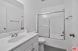 11901 Valerio St, Los Angeles, CA 91605 - Photo 7
