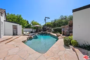 491 S Spalding Dr, Beverly Hills, CA 90212 - Photo 37