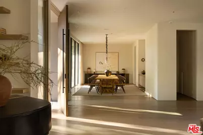 510 N Alpine Dr, Beverly Hills, CA 90210 - Photo 3