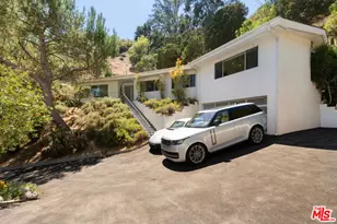 9659 Cedarbrook Dr, Los Angeles, CA 90210 - Photo 1