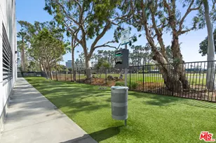 13700 Marina Pointe Dr, Marina del Rey, CA 90292 - Photo 21