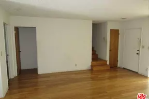 7115 Etiwanda Ave, Los Angeles, CA 91335 - Photo 3