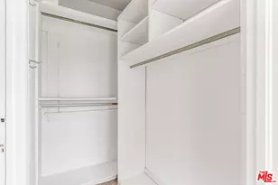 7642 Hampton Ave, West Hollywood, CA 90046 - Photo 53