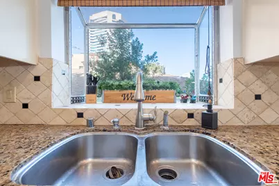 10531 Ashton Ave #202, Los Angeles, CA 90024 - Photo 9