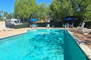 19350 Sherman Way, Los Angeles, CA 91335 - Photo 25