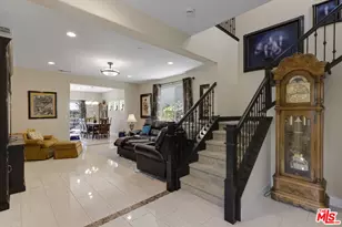 14058 Burdock Dr, Moorpark, CA 93021 - Photo 5