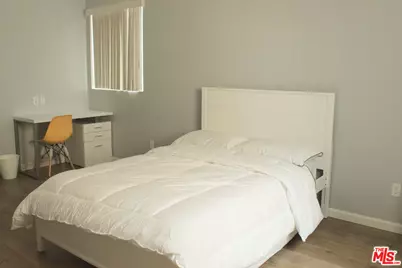 1259 W 36th Pl, Los Angeles, CA 90007 - Photo 17