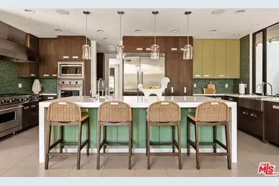 17352 Magnolia Blvd, Encino, CA 91316 - Photo 13