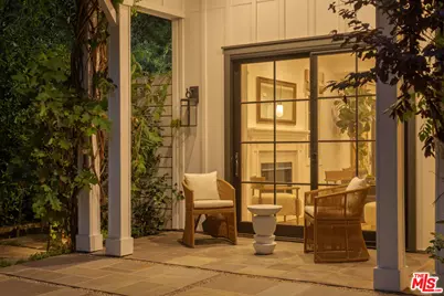 371 20th St, Santa Monica, CA 90402 - Photo 39