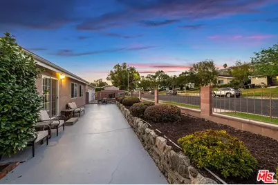 537 Stanford Rd, Burbank, CA 91504 - Photo 5