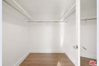 2300 Wilshire Blvd #217, Santa Monica, CA 90403 - Photo 9