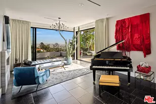 8080 Laurel View Dr, West Hollywood, CA 90069 - Photo 3