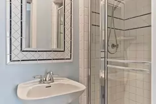 169 S Gretna Green Way, Los Angeles, CA 90049 - Photo 29